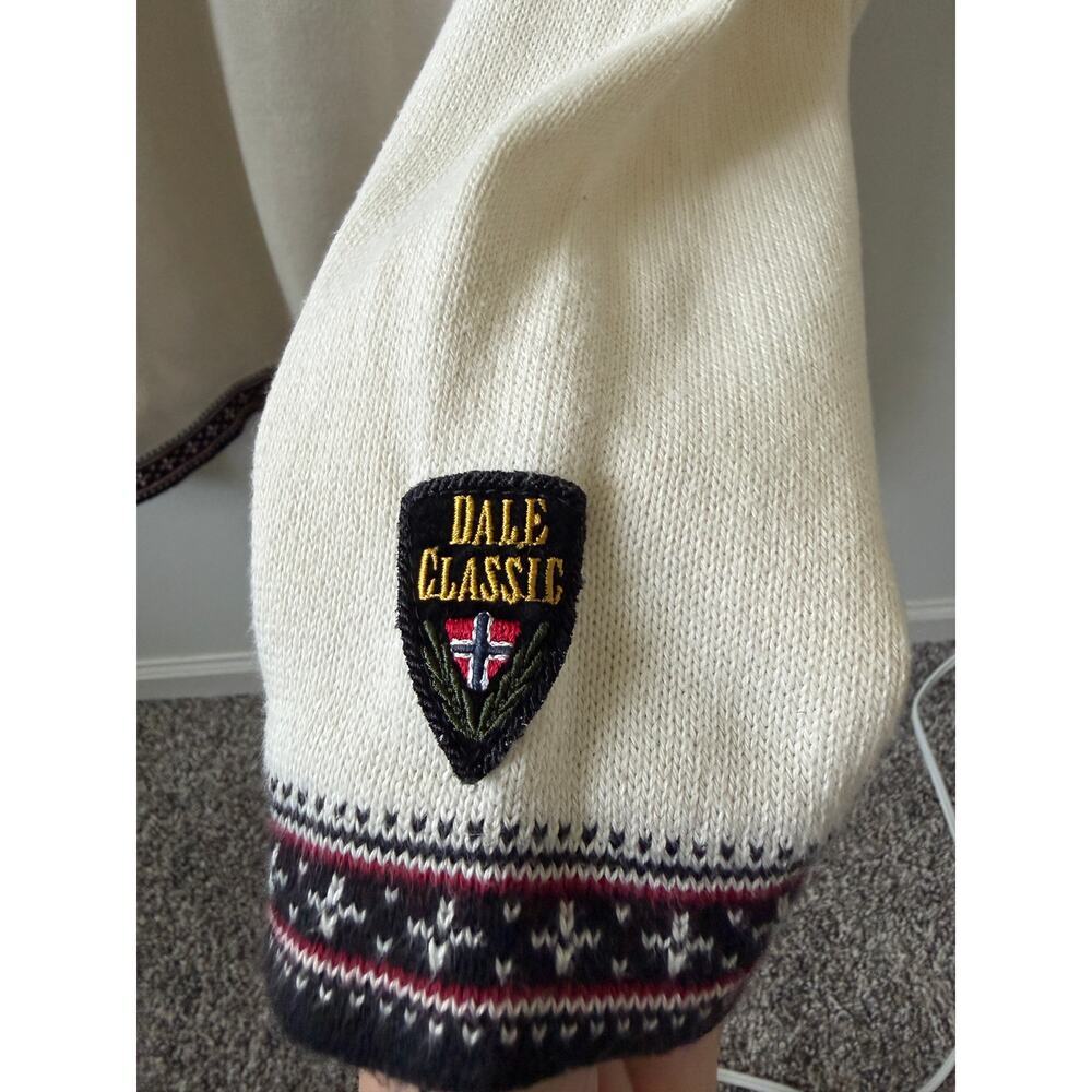 Dale of Norway vintage sweater size large - Picture 3 of 11